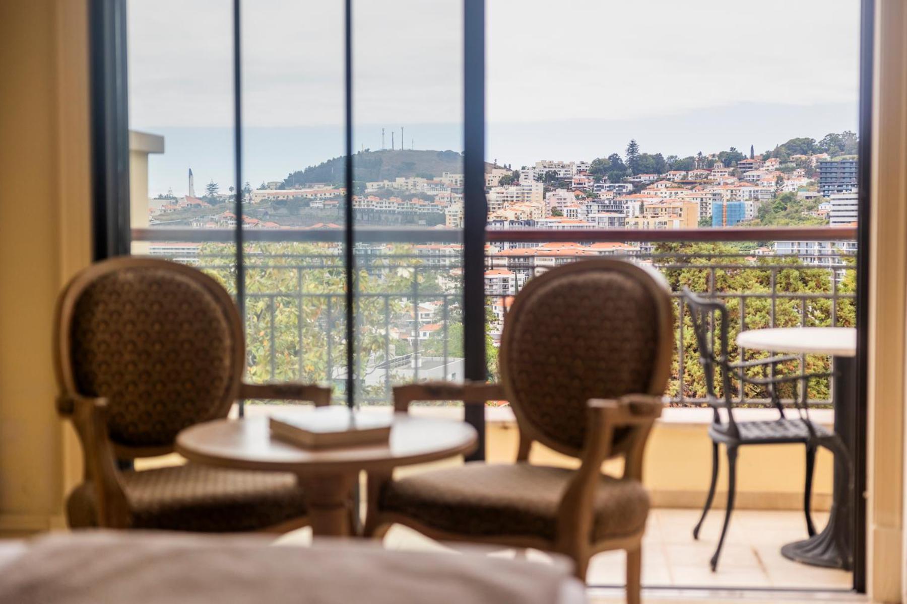 Quinta Funchal Gardens - Adults Only Hotel ภายนอก รูปภาพ