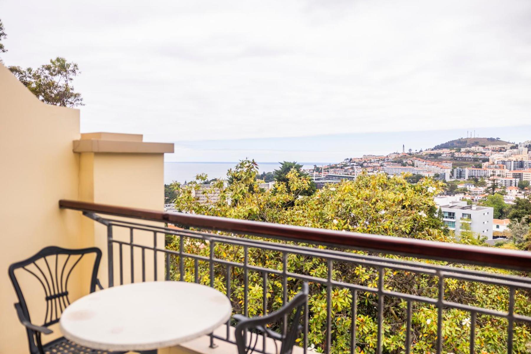 Quinta Funchal Gardens - Adults Only Hotel ภายนอก รูปภาพ