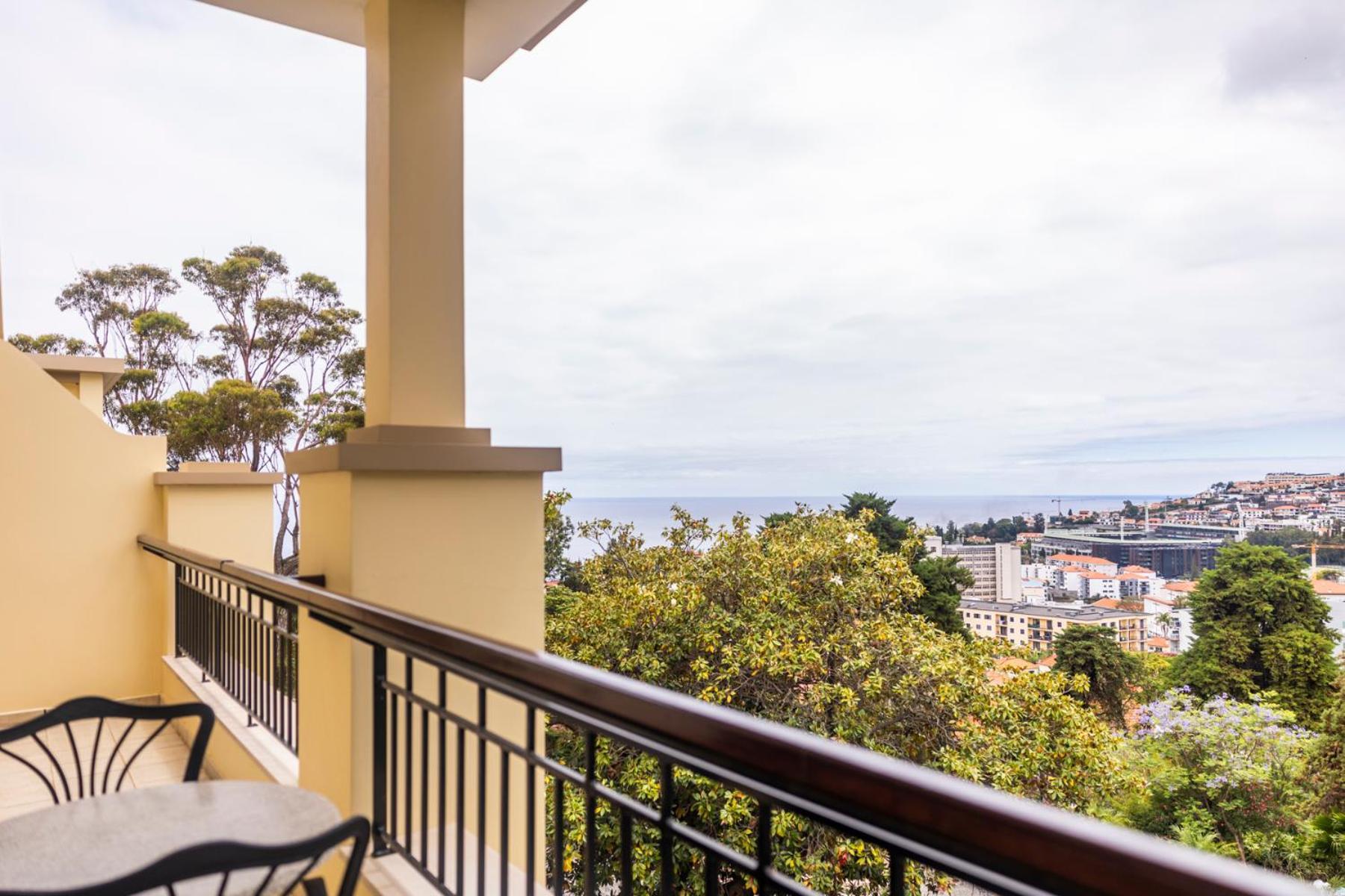 Quinta Funchal Gardens - Adults Only Hotel ภายนอก รูปภาพ