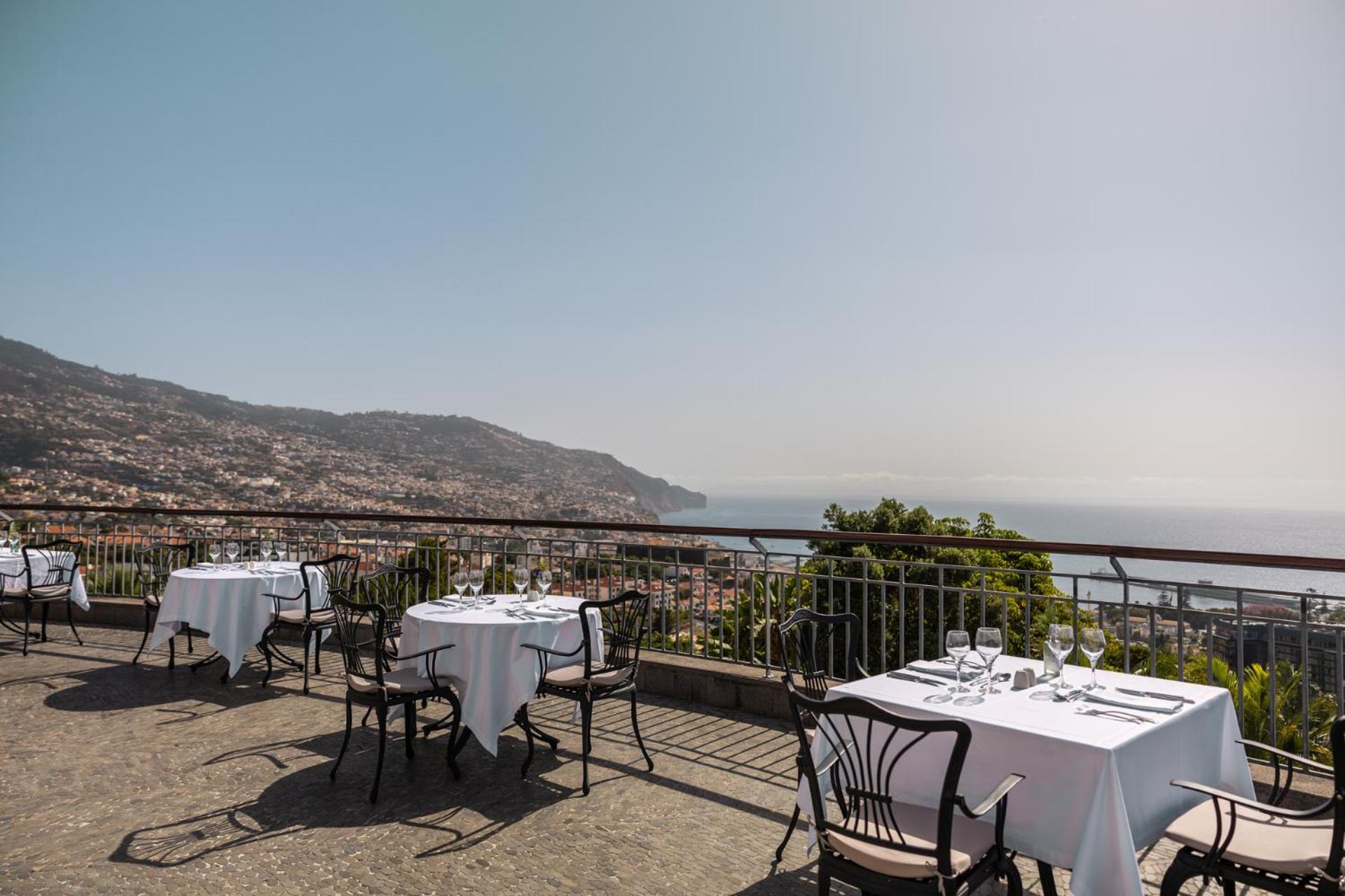Quinta Funchal Gardens - Adults Only Hotel ภายนอก รูปภาพ